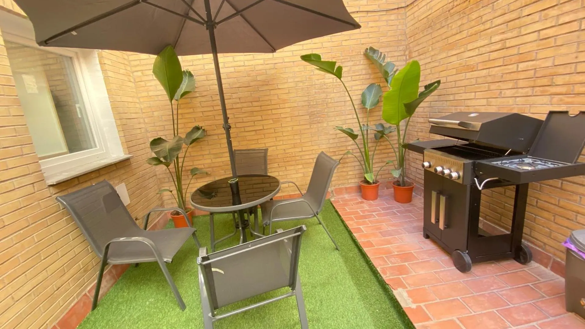 旅馆 Futurotel Space Spa Garden 格拉纳达 西班牙